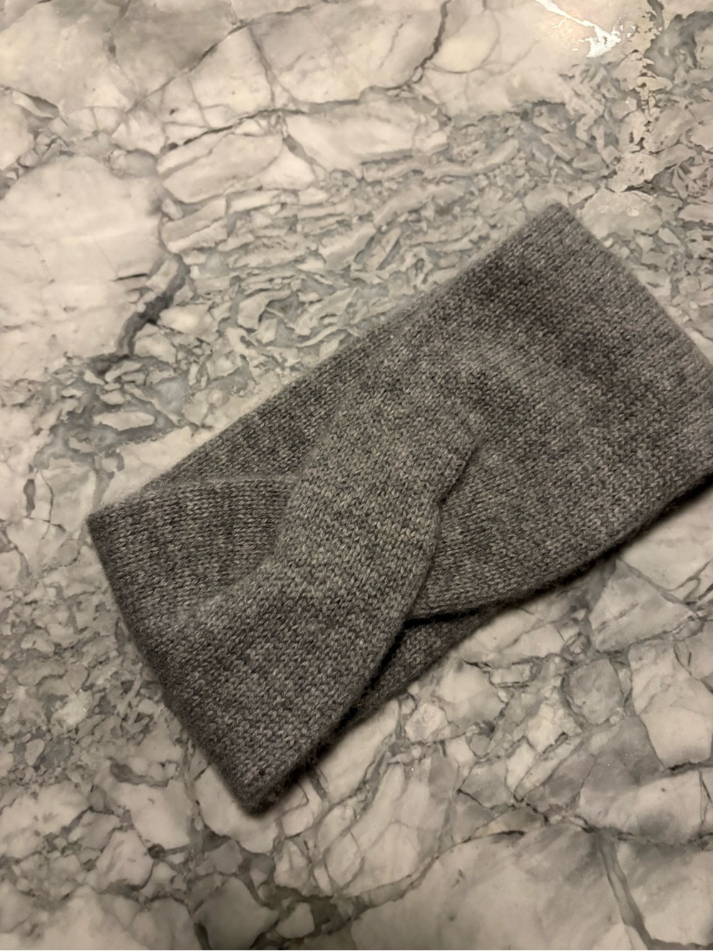 New 100% cashmere Cozy Knit Twist Headband - Gray
